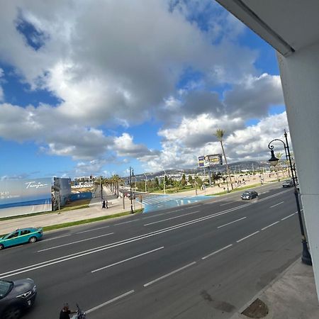 Splendide Studio Haut Standing En Face De La Marina Et A 200 M Du Port De Tanger - 1 Chambre Double Εξωτερικό φωτογραφία